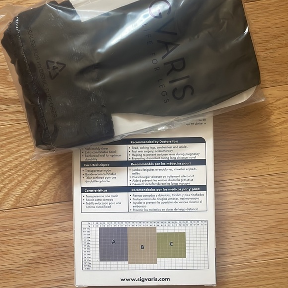 Brand new compression stockings - Picture 3 of 3